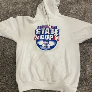 Cute sweatshirt!! Women’s small